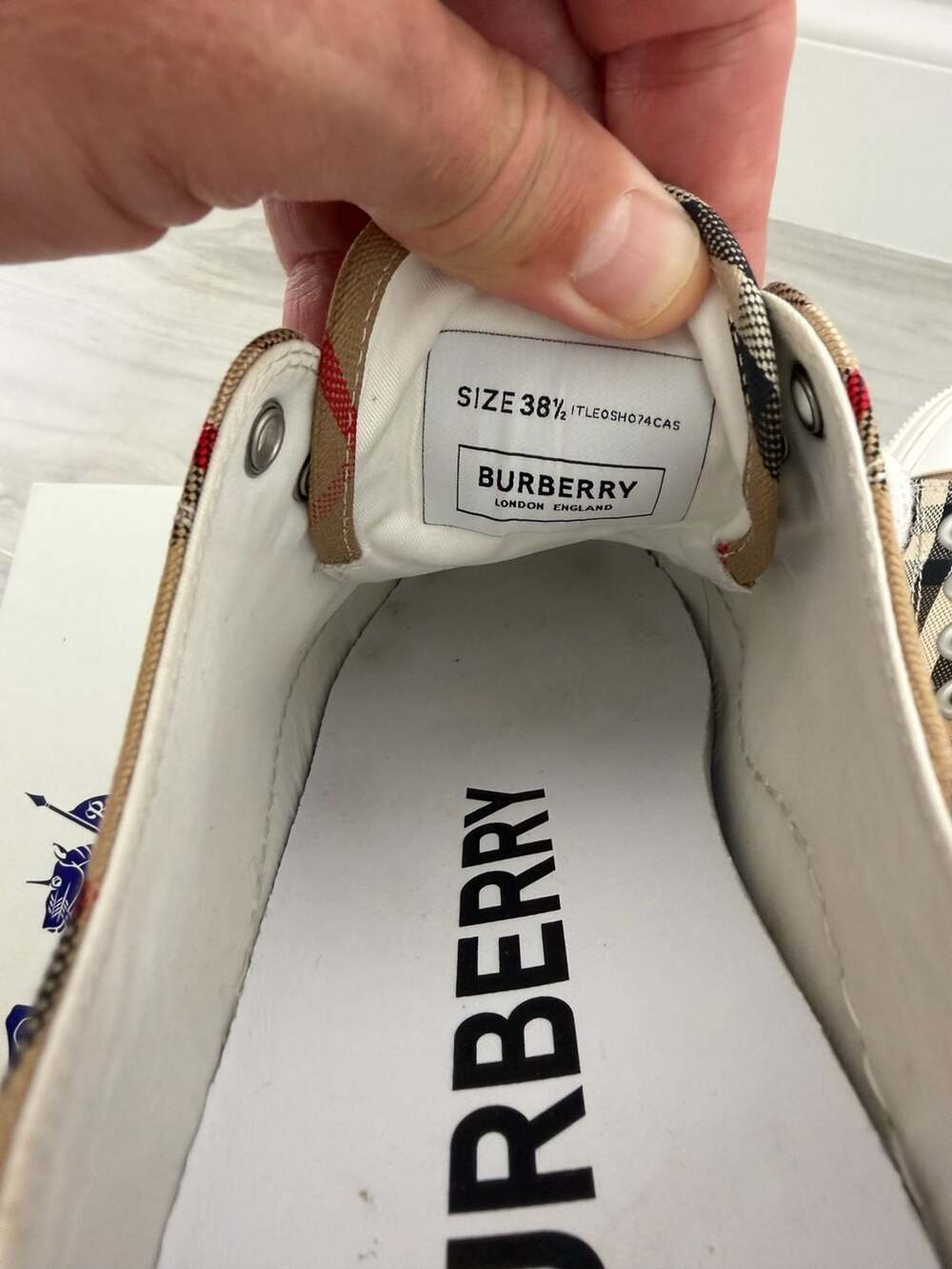 Authentic Burberry Archive Beige Vintage Check Sneakers US 8 EU 38.5 BoxDustBag - Picture 8 of 10